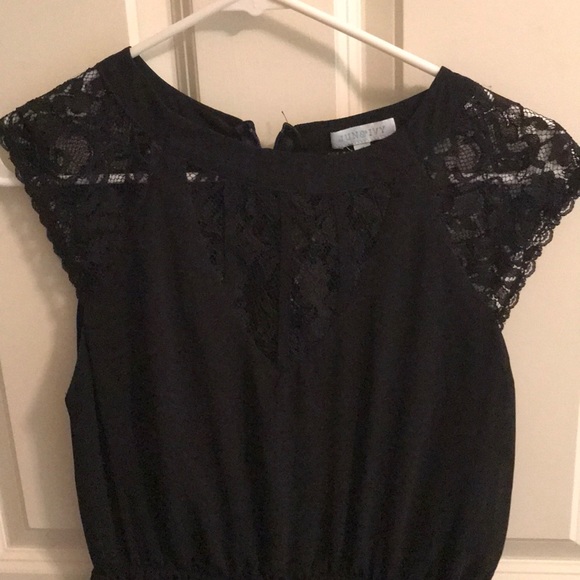 Black lace dress from Francesca’s - Picture 2 of 5